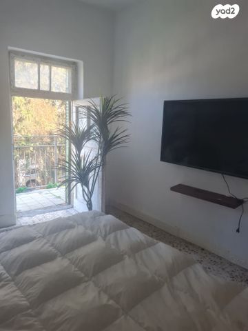 דירה, מגדים 13, בית הכרם, רמת בית הכרם, ירושלים