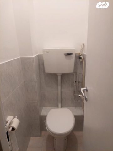 דירה, התעלה 9, קרית שרת מזרח, חולון