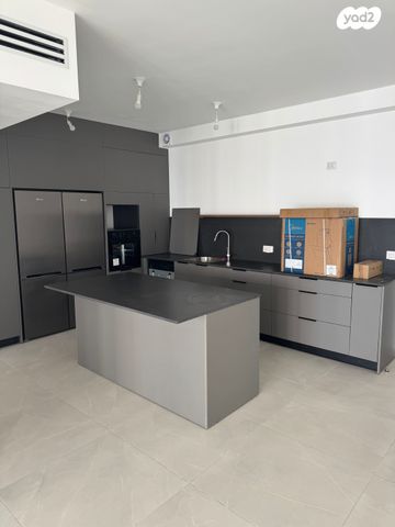 אמנון ליפקין שחק 1