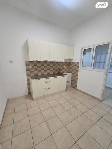 דירה, יותם 11, שמבור, חיפה