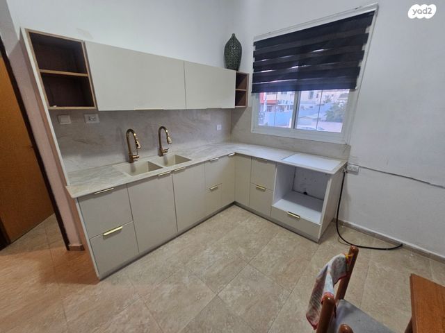 דירה, טרומפלדור 36, טרומפלדור, נהריה