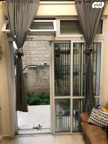 דירה, נעמי 21, גבעת חנניה, אבו תור, ירושלים