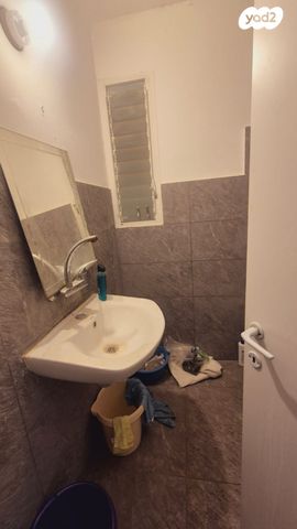 דירה, המשושים 1, החורש, חריש