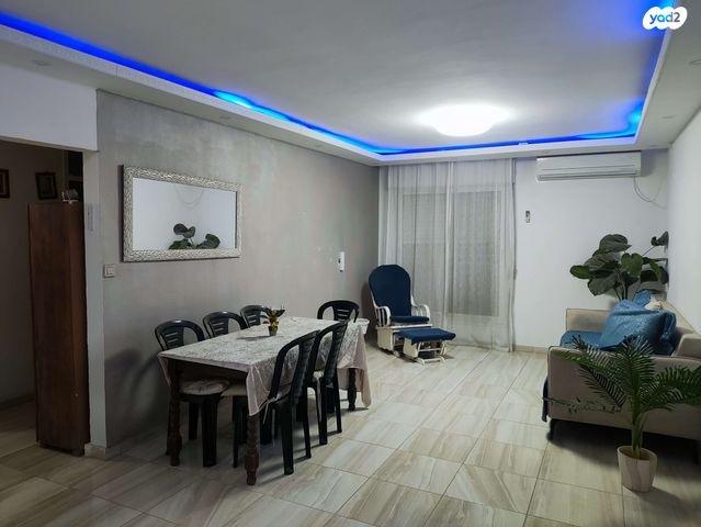 דירה, ברל לוקר 25, פת, ירושלים