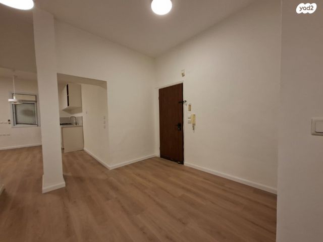 דירת גן, הנביאים 6, הצפון הישן - דרום, תל אביב יפו