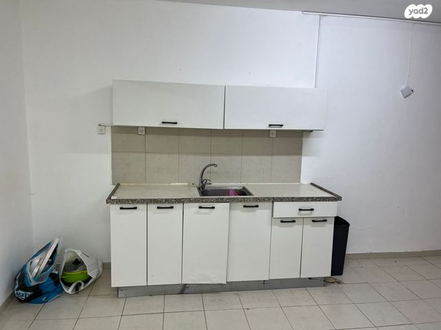 דירה, שדרות חיים וייצמן 8, צפון מזרח מרכז העיר, נתניה