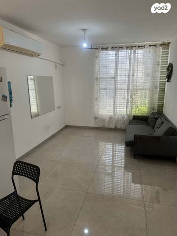 דירה, הרצל 2, עיר, מרכז העיר, נהריה