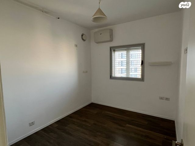 דירה, גרציאני יצחק 4, גני שרונה, קרית הממשלה, תל אביב יפו