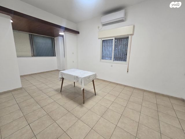 דירה, יותם 11, שמבור, חיפה