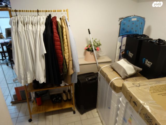 יחידת דיור, שדרות הנצי"ב 5, הפועל המזרחי ג', שיכון ג', בני ברק