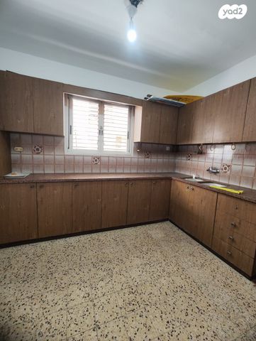 דירה, שדרות ח"ן 15, מרכז העיר דרום, נתניה