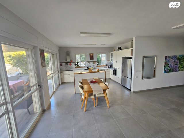 בית פרטי/ קוטג', מעיינות 64, יובלים, יובלים