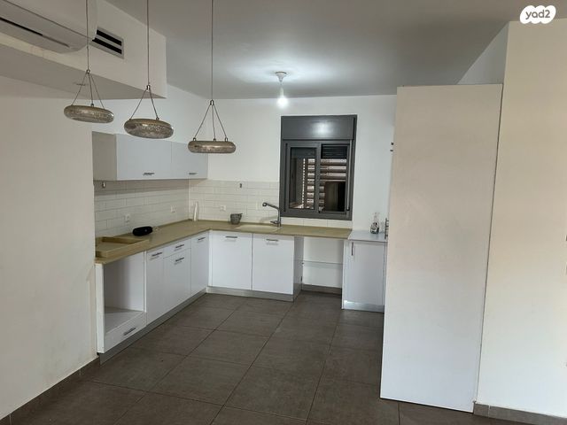 דירה, נחל ירקון 42, כרמי גת, קרית גת