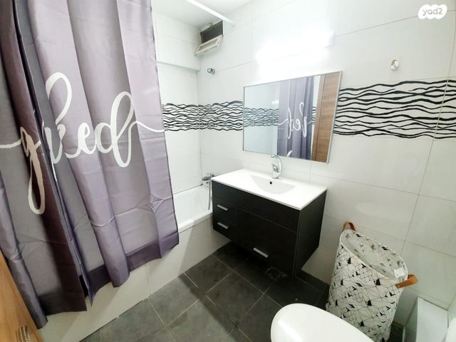 יחידת דיור, רפאל דה לה פרגולה 24, גילה, ירושלים