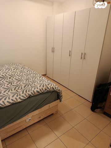 הרב יצחק נסים 38