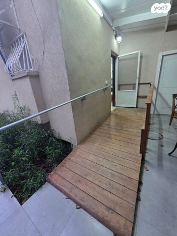 בית פרטי/ קוטג', בצלאל לינדה 15, אפרים, רחובות