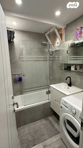 דירה, התעלה 12, קרית שרת מזרח, חולון