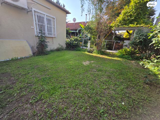 בית פרטי/ קוטג', בצלאל לינדה 15, אפרים, רחובות