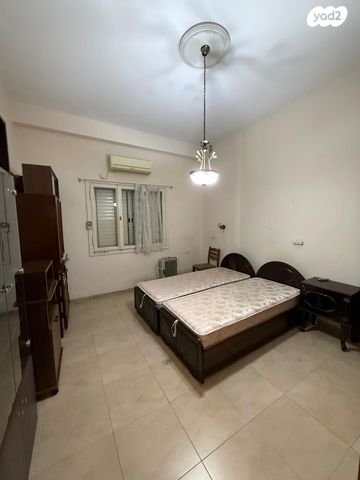 דירה, בר גיורא 11, הדר עליון, חיפה