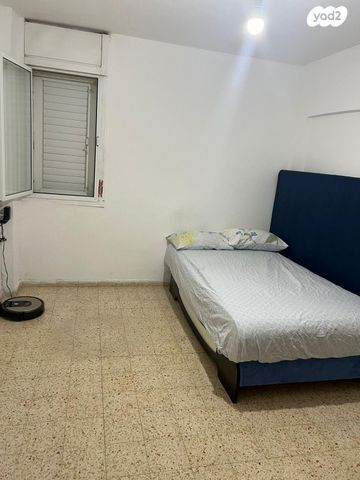 דירה, משה יוליש 6, נווה אלונים, אשקלון