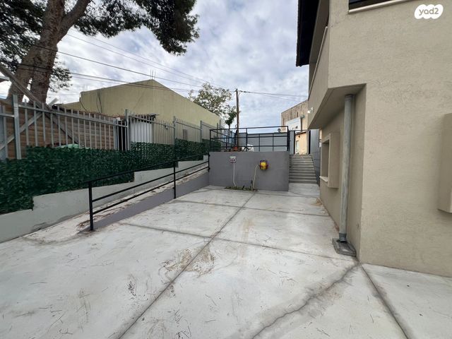 בית פרטי/ קוטג', לילינבלום 9, נווה משה, גדרה