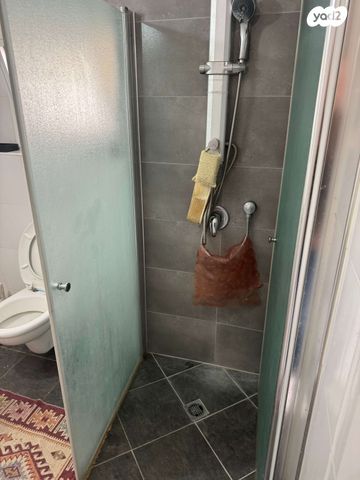 דירה, הרצל 2, עיר, מרכז העיר, נהריה