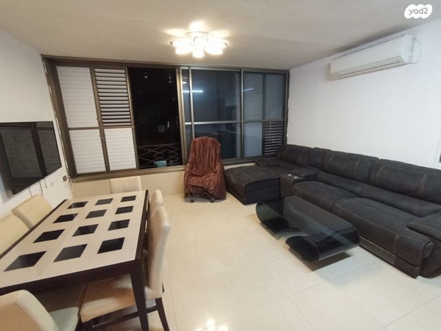 דירה, הנביאים 39, הנביאים, בת ים