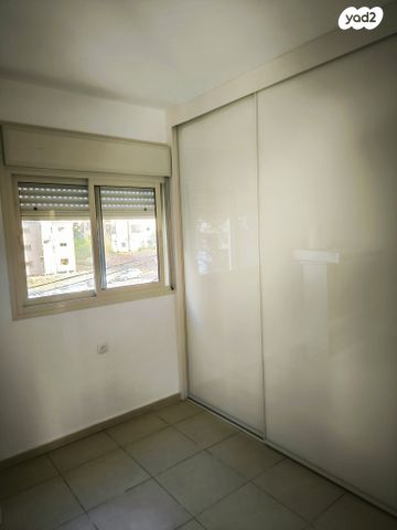 אלוף הניצחון 17