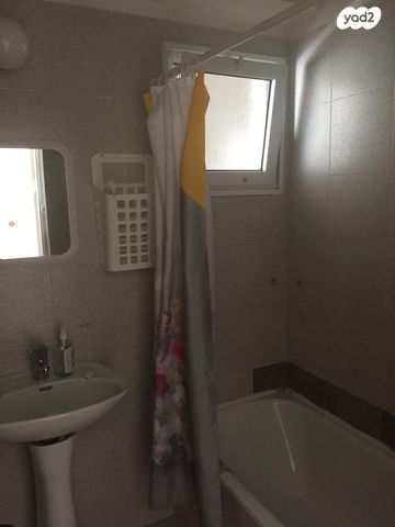 דירה, יגאל אלון 13, לב מוצקין, בנה ביתך, קרית מוצקין