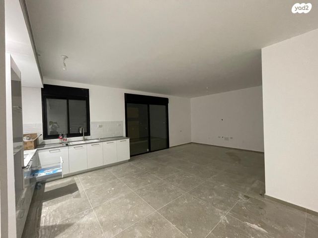 דירה, אריאל שרון 4, נווה שרון / שער העיר, נתיבות