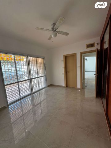 דופלקס, שבט 43, רובע י"ב, אשדוד