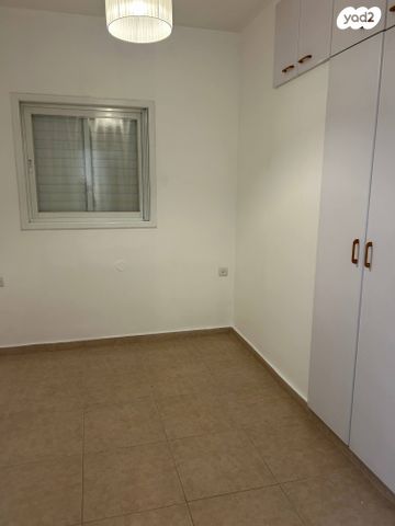 דירה, שדרות הקונגרס 20, אזור הבילויים, רמת גן