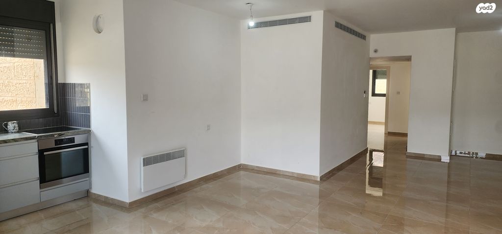 דירה, החליל 19, שאר העיר, גבעת זאב