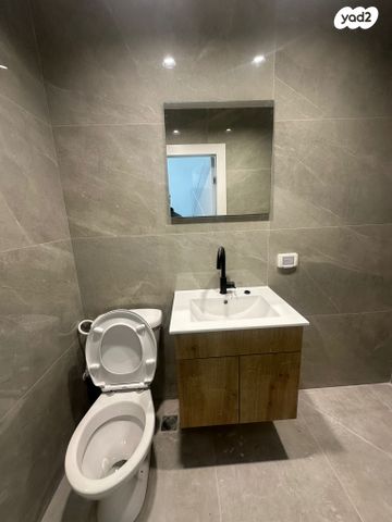 דירה, יוסף 22, הדר מרכז, חיפה