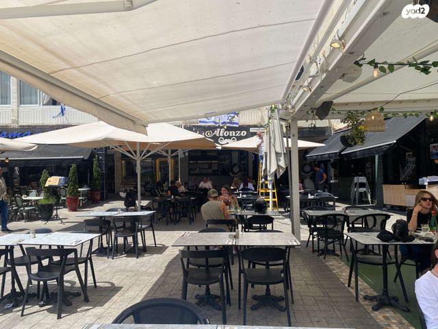 דירה, כיכר העצמאות 13, מרכז העיר דרום, נתניה