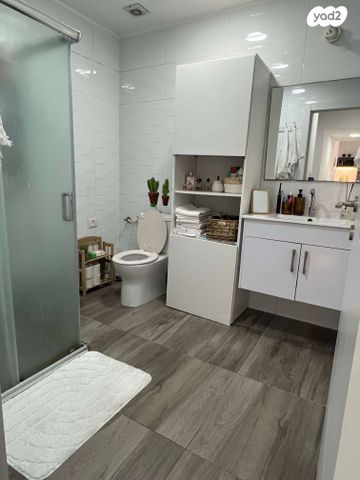 דירה, נחשון 3, רמות יצחק, נשר