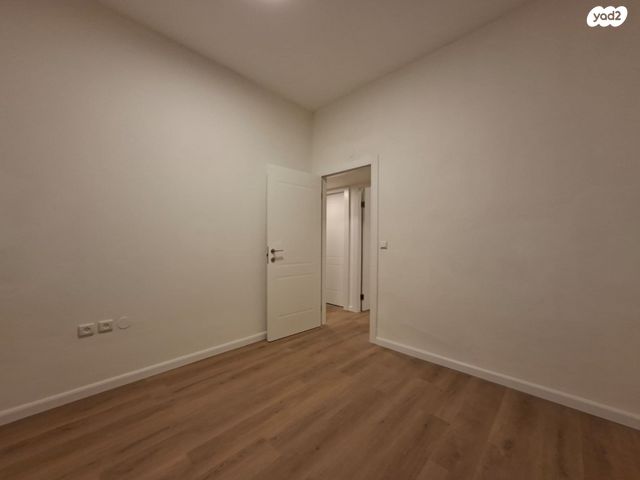 דירת גן, הנביאים 6, הצפון הישן - דרום, תל אביב יפו