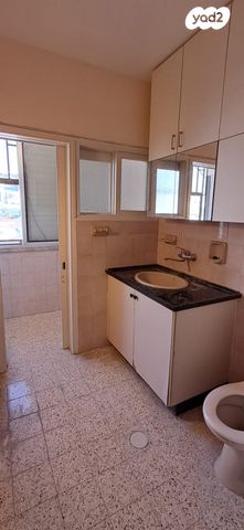 גג/ פנטהאוז, חניתה 6, קרית יוסף, גבעתיים