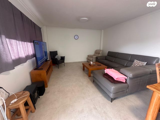 דופלקס, האשל 7, דובדבן הכפר, כפר סבא