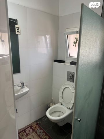 דירה, הרצל 2, עיר, מרכז העיר, נהריה