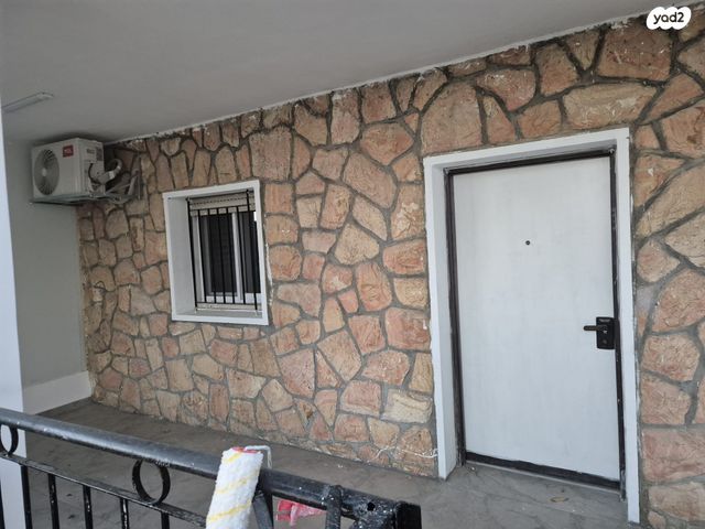 דירה, אנטיגונוס 25, קטמונים, ירושלים