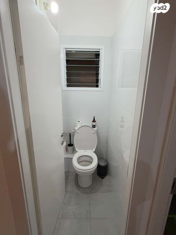 דירה, בר אילן 47, נווה דוד רמז, רעננה