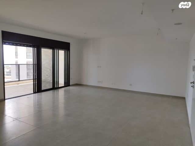 דירה, אמנון ליפקין שחק 6, נוף הטיילת, נתניה