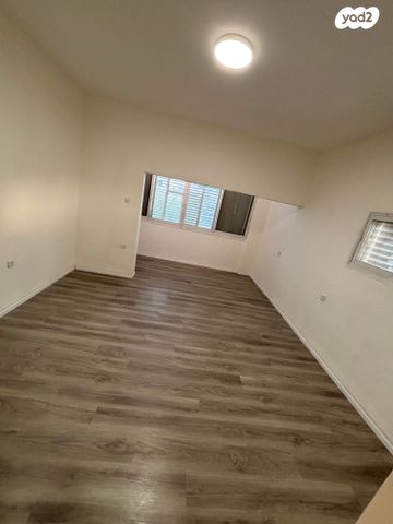 דירה, התיכון 34, נווה שאנן, חיפה