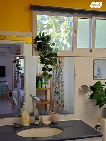 סטודיו/ לופט, עפרוני 1, צעירה, כפר ורדים