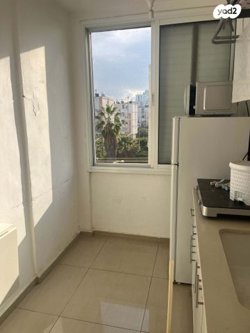 שדרות פנחס ספיר 1