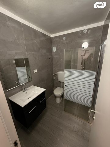 יחידת דיור, דרך שמשון 10, שכונה ב', באר שבע