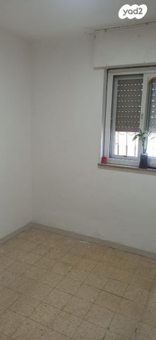 ראובן גמזון 32