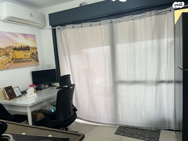 דירה, נווה שאנן 10, רובע ה', אריאל