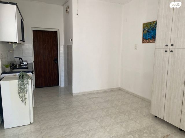 דירה, כיכר העצמאות 13, מרכז העיר דרום, נתניה